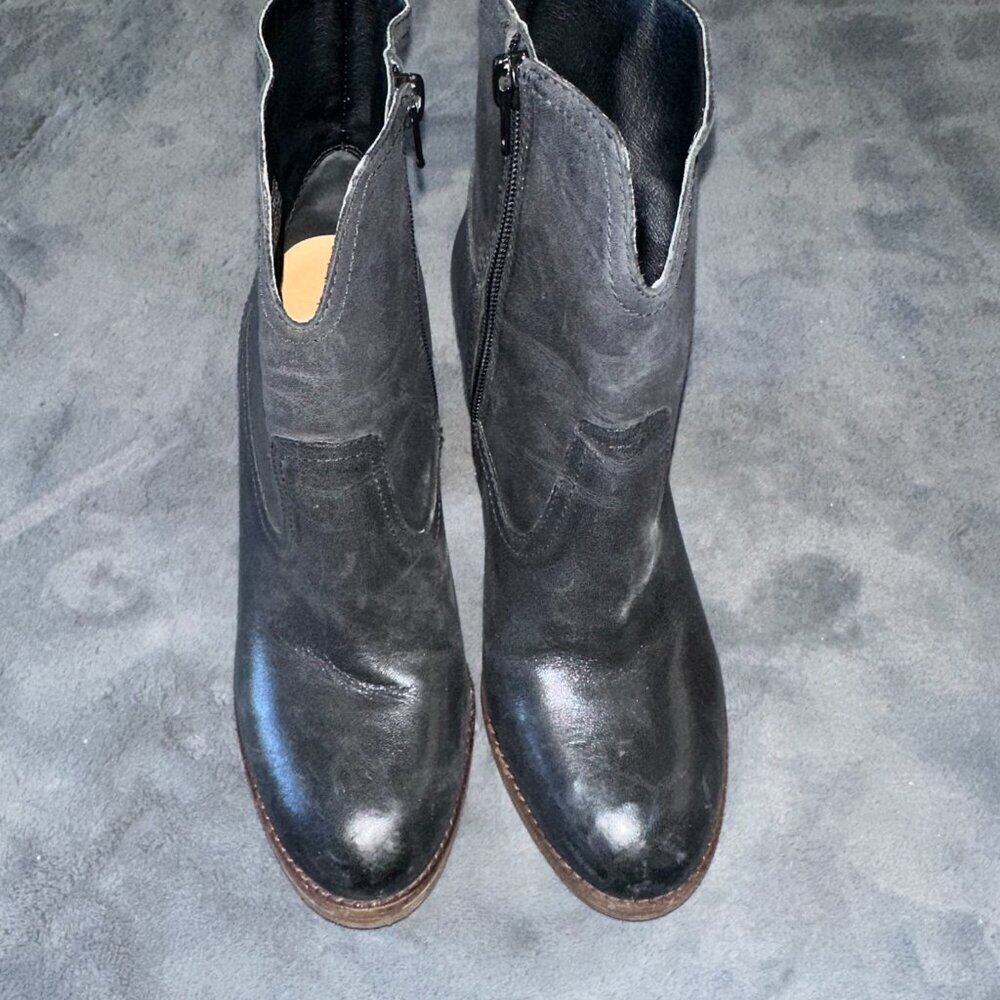 Black Heeled Booties Women's 8.5 Wood Heel Lucky Brand - Picture 9 of 11